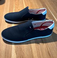 Hilfiger Slipper Gr. 44 NEU Rheinland-Pfalz - Ruschberg Vorschau