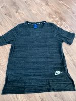 Nike T-Shirt/ grau/ M Nordrhein-Westfalen - Langenfeld Vorschau