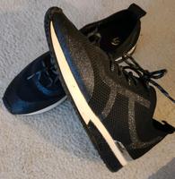 La Strada Damen Sneaker dunkelblau 40 sportlich wie neu Niedersachsen - Göttingen Vorschau