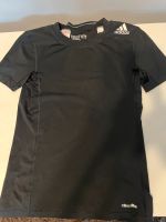 Adidas techfit climalite 152 schwarz Altona - Hamburg Othmarschen Vorschau