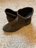 Stiefeletten Tamaris grau Größe 40 Thüringen - Treffurt Vorschau