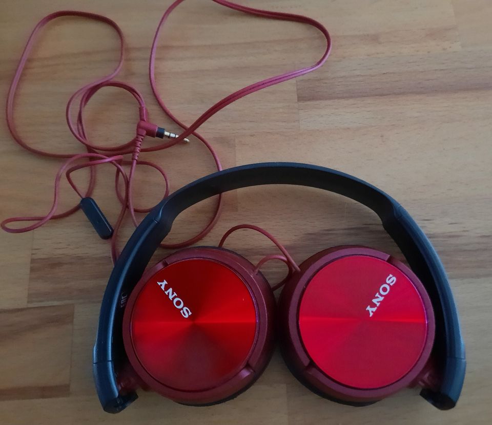 Sony MDR-ZX310 Kopfhörer rot in Bochum - Bochum-Nord | Lautsprecher &  Kopfhörer gebraucht kaufen | eBay Kleinanzeigen ist jetzt Kleinanzeigen