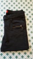 S.Oliver Jeans Hose Gr. 164 Schwarz Suri Rheinland-Pfalz - Boppard Vorschau