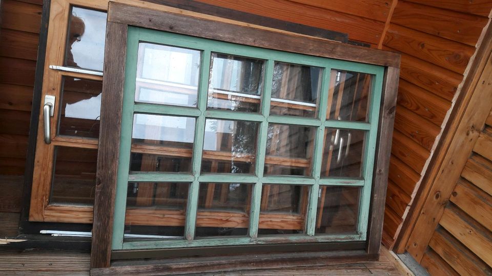 Holzfenster, Sprossenfenster,  mit Rahmen 3 St. in Passau