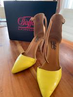 Elegante  Neon Gelbe Pumps mit Riemchen.Grösse 38 Hessen - Korbach Vorschau