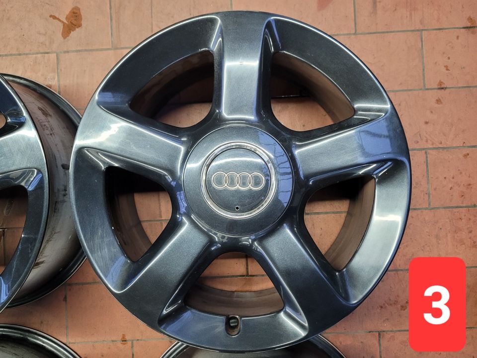 Original Audi VAG Alufelgen Felgen Räder 7.5 x 17 ET45 5x112 in Erfurt