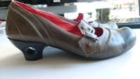 Tiggers Pumps Schuhe Design Leder, Gr. 40 Hessen - Gelnhausen Vorschau