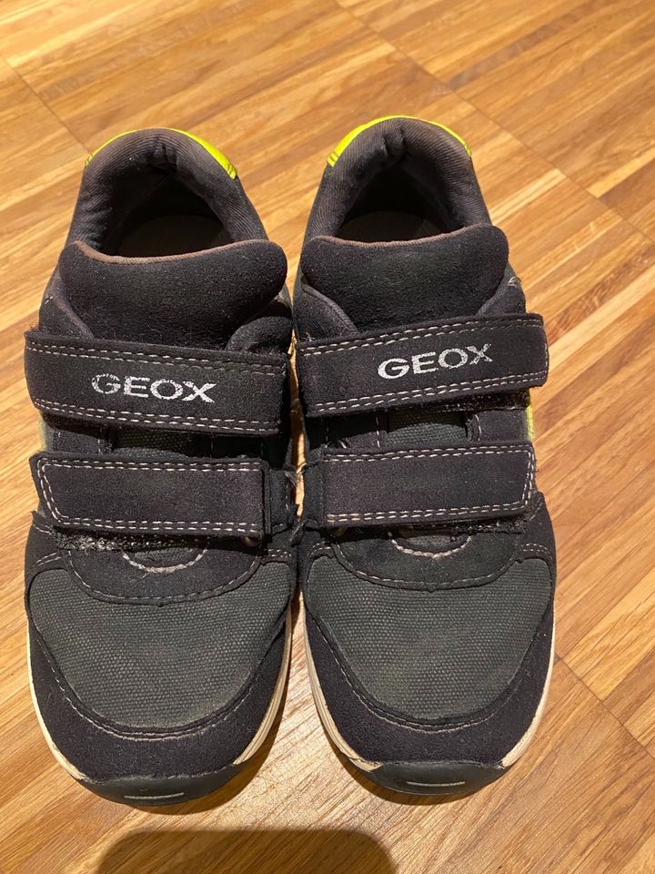 Geox Sneaker Sportschuhe Halbschuhe gr 30 in Überlingen