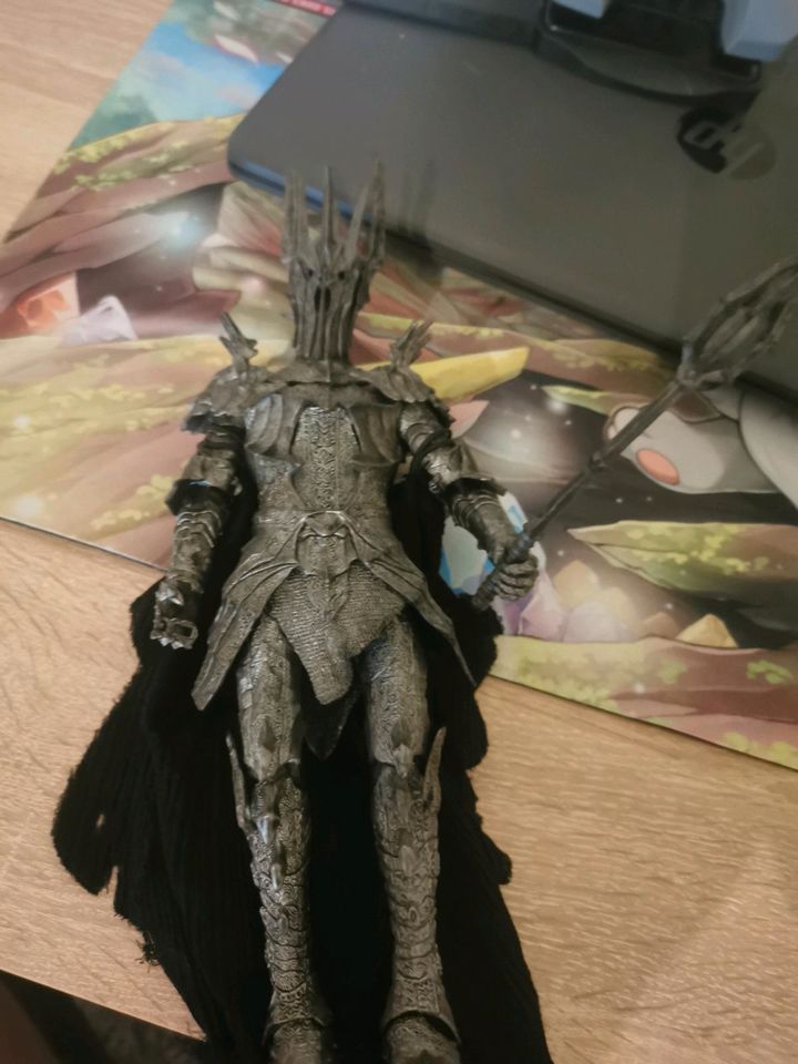 Sauron Figur Herr der Ringe in Kindelbrück