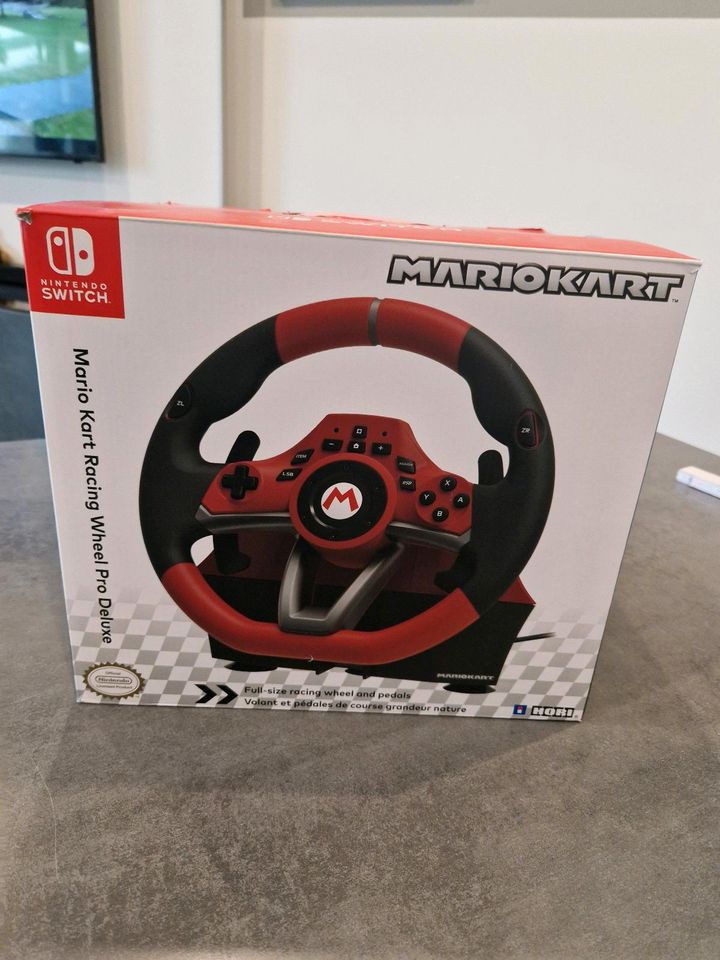 Switch Mario Kart Racing Wheel pro deluxe in Bornheim