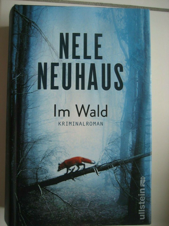 Kriminalroman: Im Wald von Nele Neuhaus / gebundene Ausgabe in Lemwerder