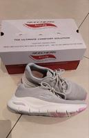 Skechers Arch fit Infinity cool Größe 35,5 Nordrhein-Westfalen - Swisttal Vorschau