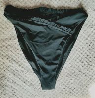 High Waste Bikinihose schwarz asos 36 S Leipzig - Leipzig, Südvorstadt Vorschau