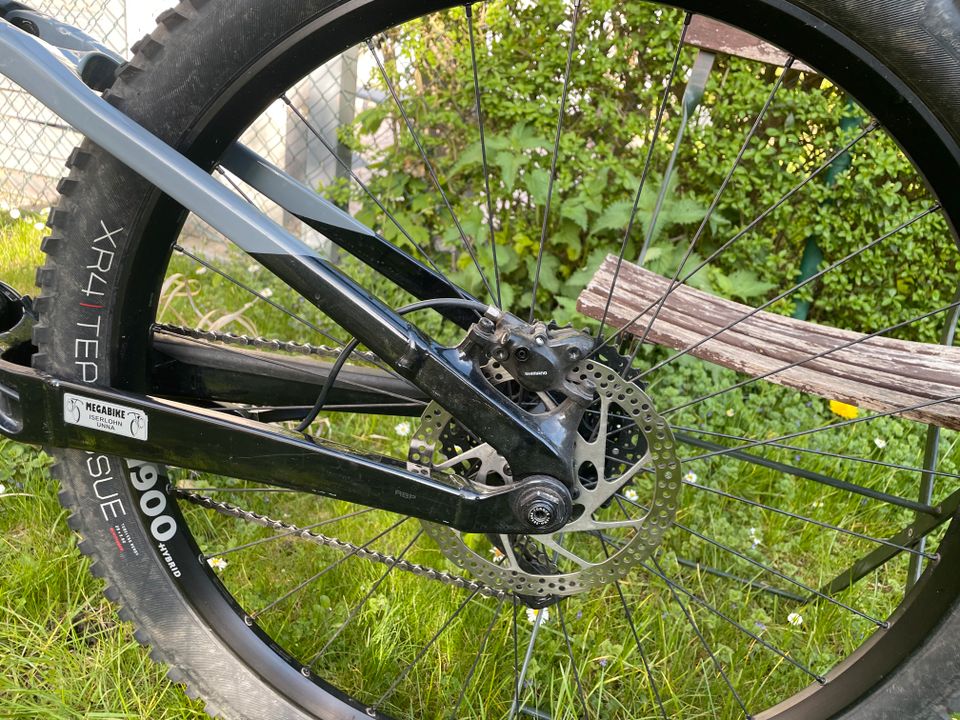 TREK FUEL EX 5 DEORE SLATE/TREK BLACK 2020 - 29 XL in Hennigsdorf