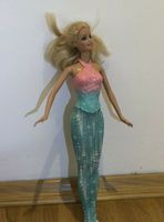 Barbie mit Kleidern Hannover - Kirchrode-Bemerode-Wülferode Vorschau