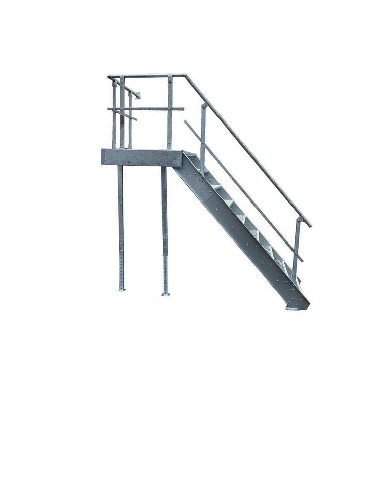 7 Stufen + Podest Treppe Geländer links B 100 cm H 120 - 160 cm in Hamminkeln