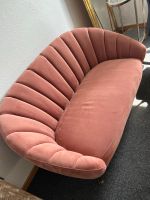 Made Primrose 2-Sitz Sofa in Samt Zartrosa/ Gebraucht Hamburg - Wandsbek Vorschau