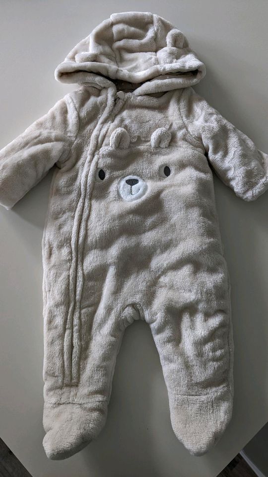 Babykleidung 50/56 - 68: H&M, Steiff, Alana, Pusblu, Disney... in Werl