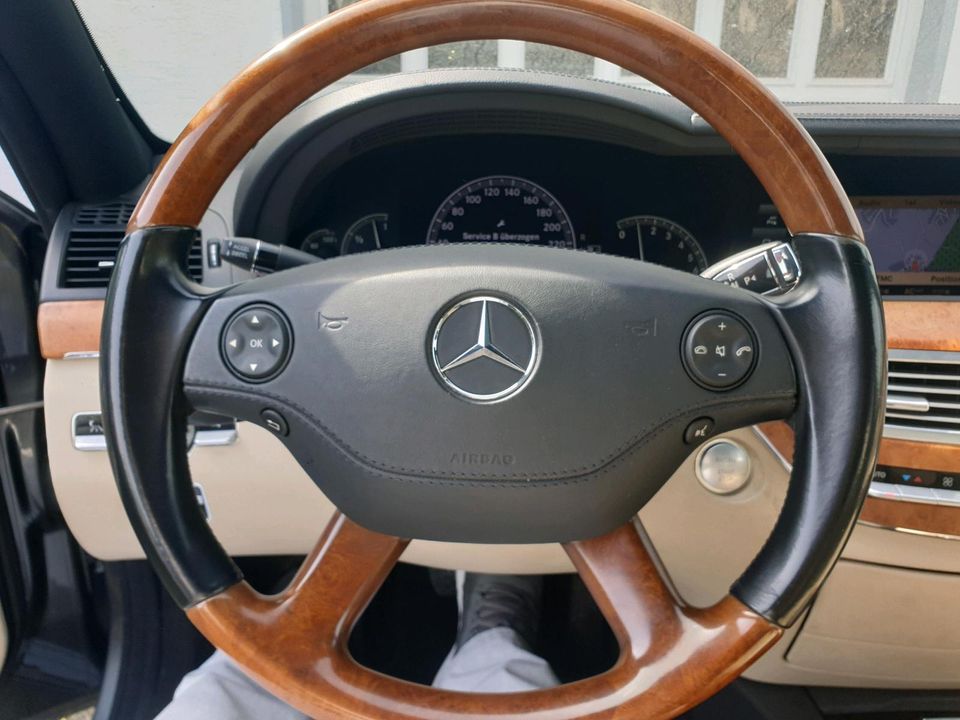 Mercedes s500 in Köln