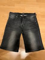 Mustang Herren Shorts Schwarz L Sehr Gut Nordrhein-Westfalen - Oberhausen Vorschau