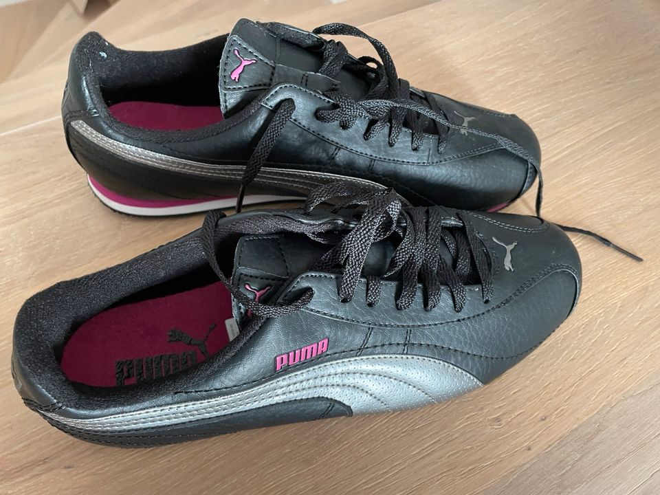Puma Schuhe schwarz /pink/ Silber NEU in Nordrhein-Westfalen -  Korschenbroich | eBay Kleinanzeigen ist jetzt Kleinanzeigen