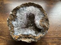 Achat geode mit hellem Amethyst Edelstein Hessen - Gelnhausen Vorschau