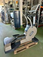 TECHNOGYM New Excite 700 VisioWeb crossover / 7 Stück auf Lager Dresden - Cossebaude Vorschau