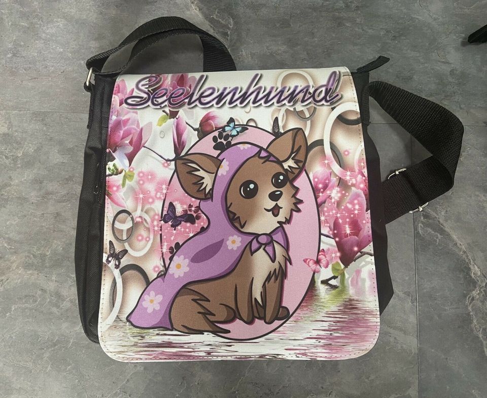 Tasche personalisiert Hund Chihuahua Mops Collie Husky Terrier in Braunschweig