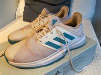 Adidas GameCourt • Gr. 41 1/3 • stabiler Stand Düsseldorf - Hafen Vorschau
