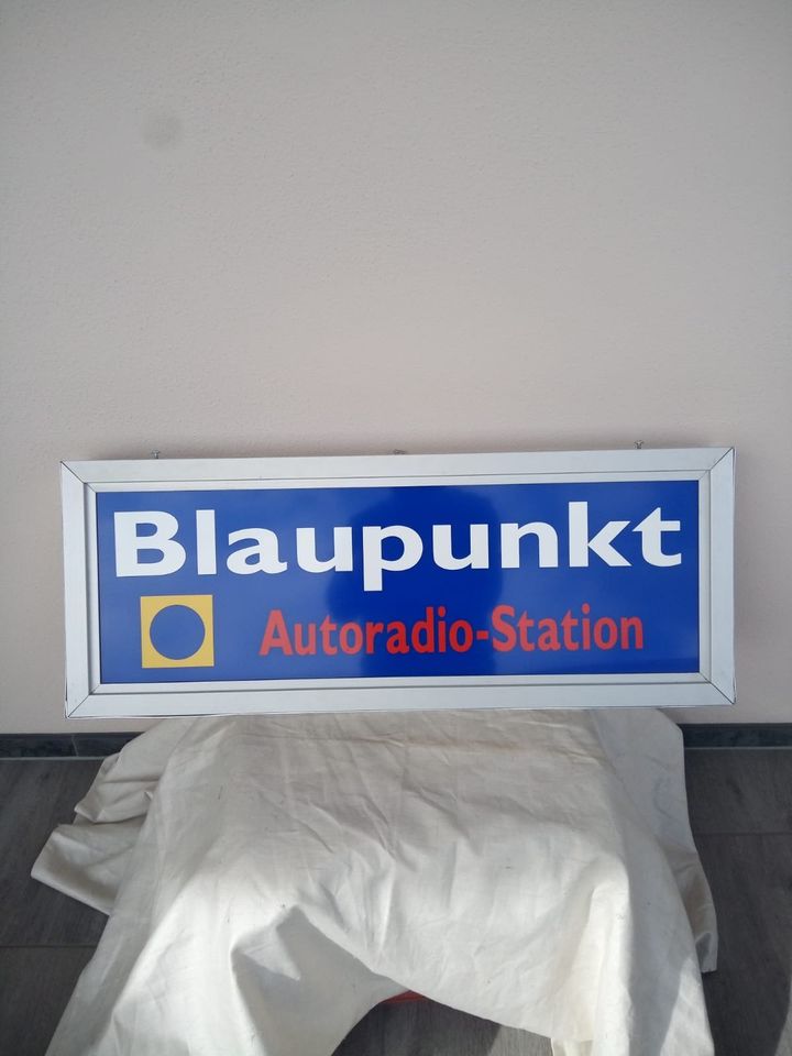Blaupunkt Leuchtreklame, Autoradio Station in Donauwörth