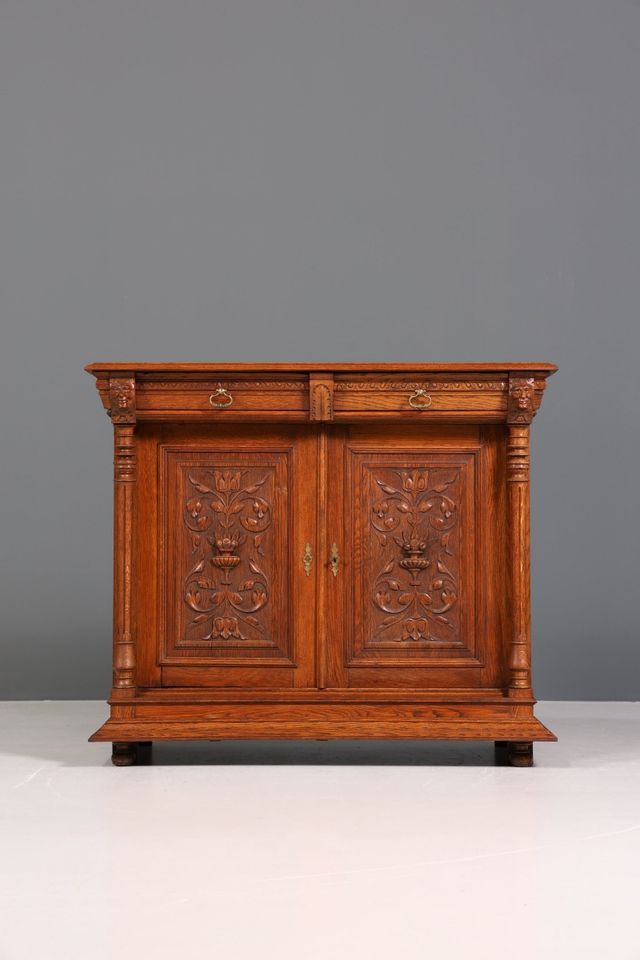 Edler Gründerzeit Schrank Antik Nussbaum Kommode Jugendstil Sideboard um 1880 Artikel-Nr.: B479 in Berlin