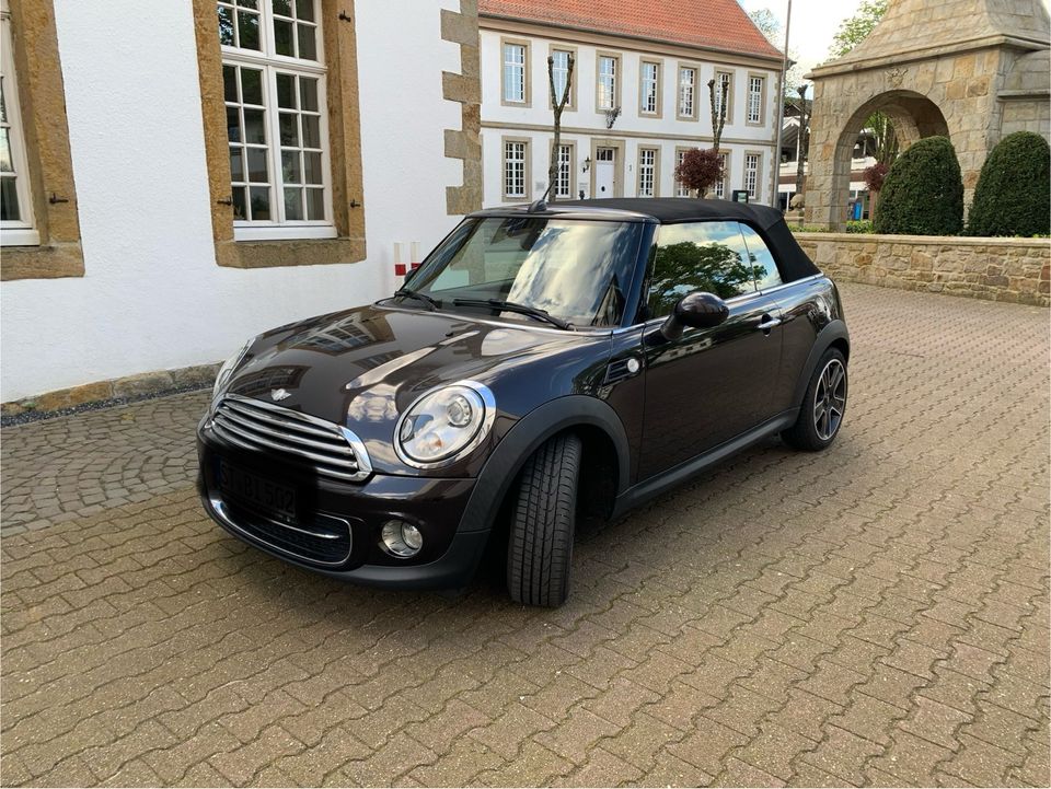 Mini Cooper D Cabriolet in Hopsten