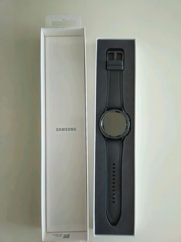 Samsung Galaxy Watch6 Classic 43mm LTE in Heilbronn