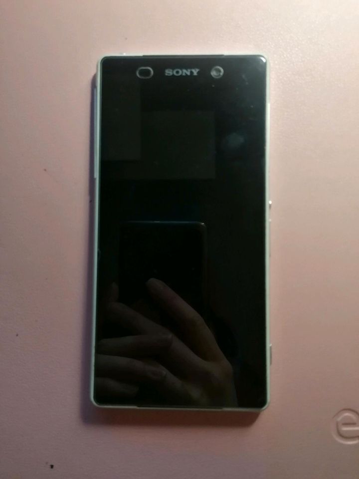 Sony Xperia Z2 weiß in Hannover