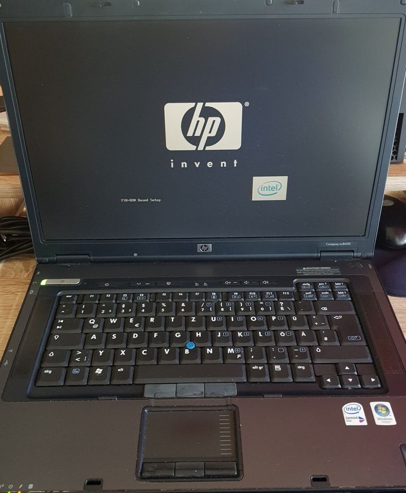 15" HP compaq NC8430 3 GB RAM Windows 7 in Braunschweig