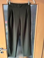 Dunkelgrüne \Khaki Farben leichte Stoffhose Gr.S Neu Leipzig - Möckern Vorschau