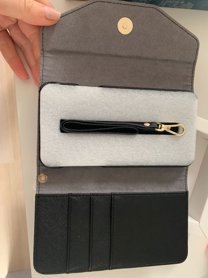 Ideal Of Sweden Clutch Tasche Hülle IPhone XS Schutzhülle in Bottrop