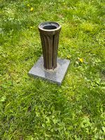 Messing Grabvase Vase Grab auf Marmorfuß Rheinland-Pfalz - Hennweiler Vorschau