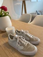 Adidas sneaker unisex Gr. 42 Nordrhein-Westfalen - Viersen Vorschau