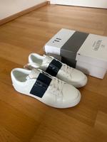 Valentino Garavani Sneaker Schuhe (Golden Goose, Ralph Lauren) Rheinland-Pfalz - Rivenich Vorschau
