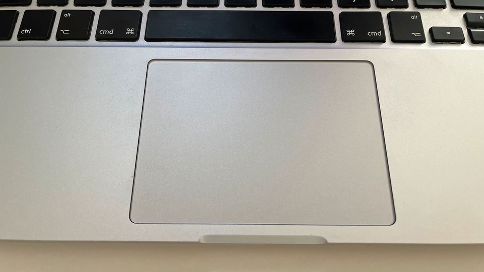 Mac Book Pro (early 2015) in München