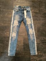 Damen Original Denim Jeans mit Perlen Risse Pailletten Gr.38 Niedersachsen - Nordhorn Vorschau