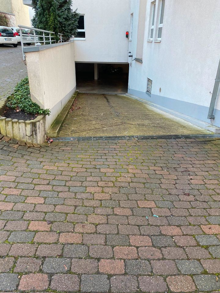 Tiefgaragenstellplatz Garage Tiefgarage Herford Zentrum in Detmold