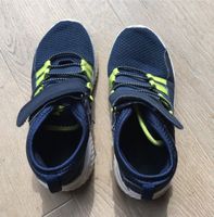 Sportschuhe 32 Sachsen - Pirna Vorschau