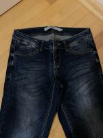 Jeans mit dunkler Waschung von Vero Moda Gr. 26/32 Baden-Württemberg - Dornstetten Vorschau