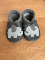 Krabbelschuhe Elefant Lederpuschen neu handmade Größe 18 Bayern - Breitenbrunn Vorschau