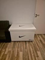 Nike Schuhschrank zu verkaufen! Nordrhein-Westfalen - Sprockhövel Vorschau
