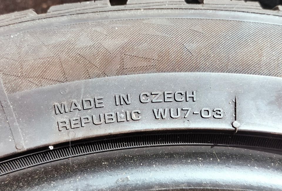 4x Reifen 245/45 R18 100V Nexen in Schwabach