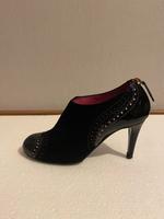 Absatzschuhe von Moschino Duisburg - Neumühl Vorschau