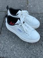 Weiße Sneaker von Hugo Boss Kr. München - Planegg Vorschau